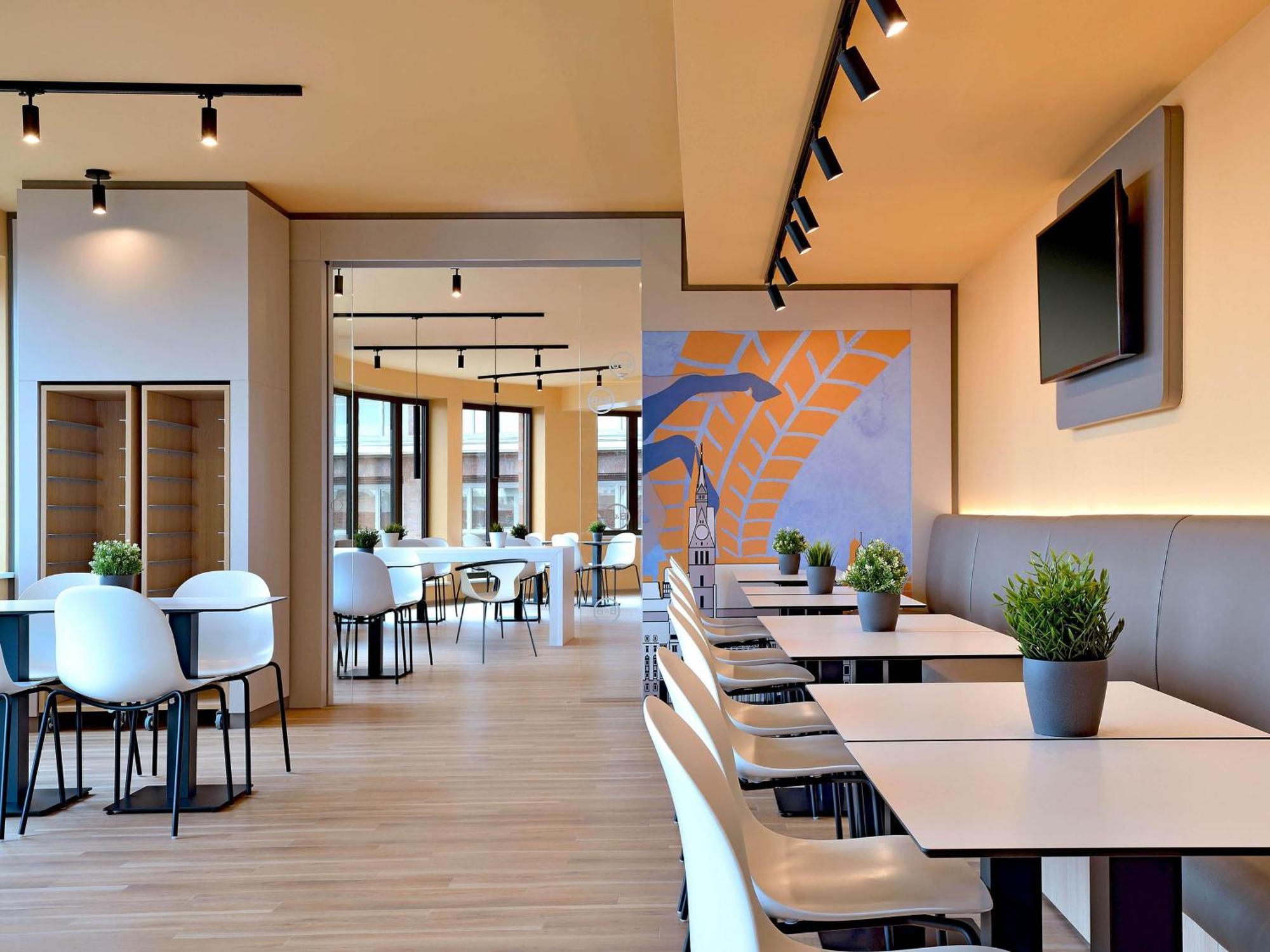 Hannover-city Hotel 3*